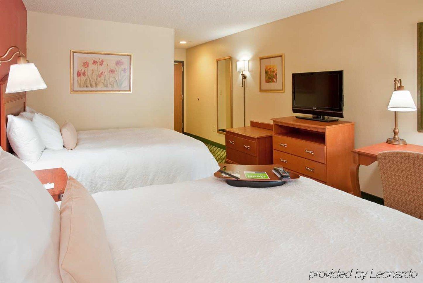 Hampton Inn Houston Stafford Exterior photo
